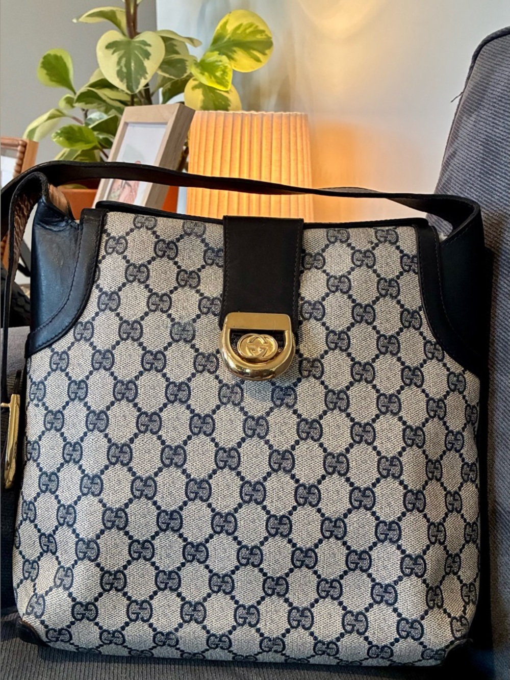 Rare Gucci Vintage Monogram GG Leather Bag